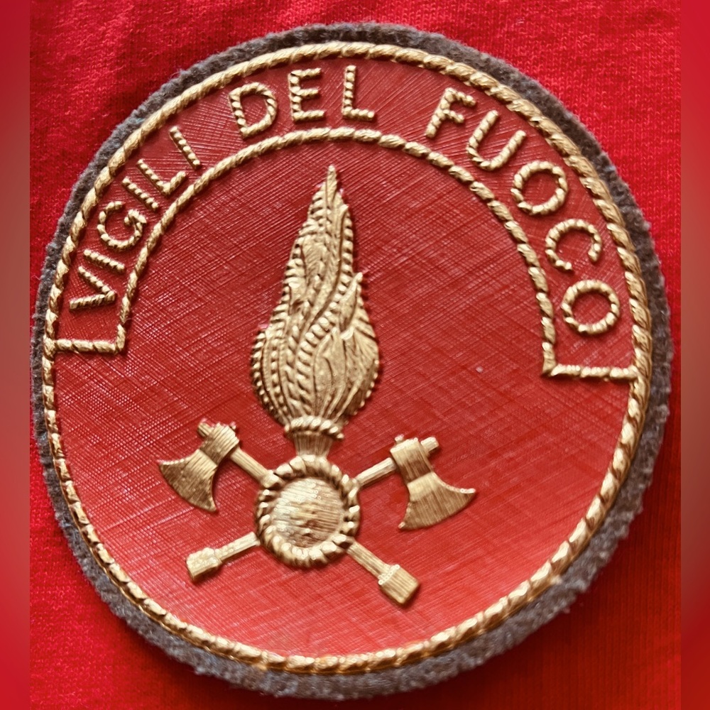 ITALY, VIGILI DEL FUOCO-FIRE DEPARTMENT- VINYL & BULLION PATCH - FELT BACK